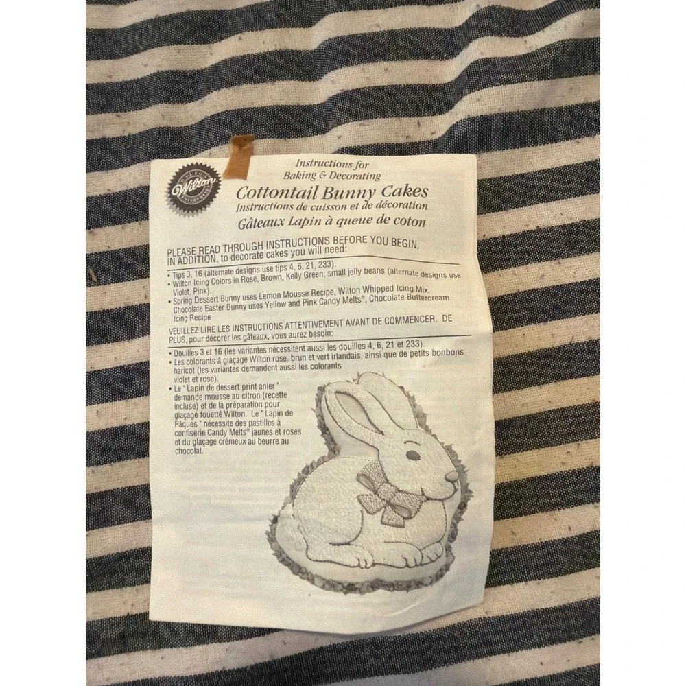 Wilton Cottontail Bunny Cake Pan Easter Rabbit Aluminum Mold Vintage 2000